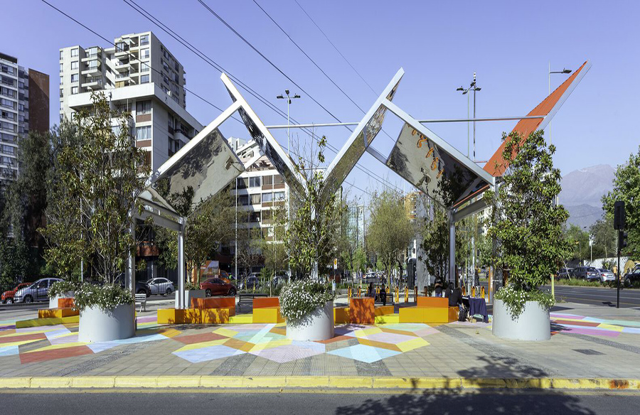 Transforming Urban Space: Mirrors Plaza in Las Condes