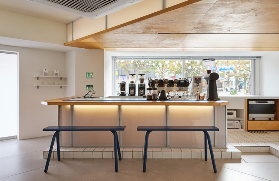 Crafting a Maritime Haven: Demer Coffee in South Korea
