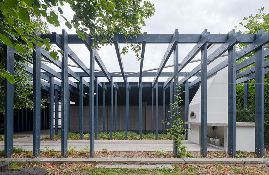 A Tranquil Retreat: The Pavilion in Geel