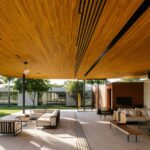 Contemporary Family Retreat: Boa Vista VIII Residence in Brazil-Sheet20