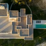 Crafting a Unique Dwelling: Casa Na Romeira in Portugal-Sheet31