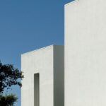 Crafting a Unique Dwelling: Casa Na Romeira in Portugal-Sheet8