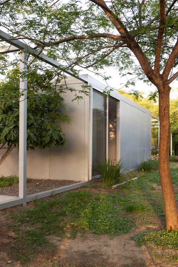 Harmonizing Architecture with Nature: The 3x3x3 Pavilion in Córdoba, Argentina-Sheet23