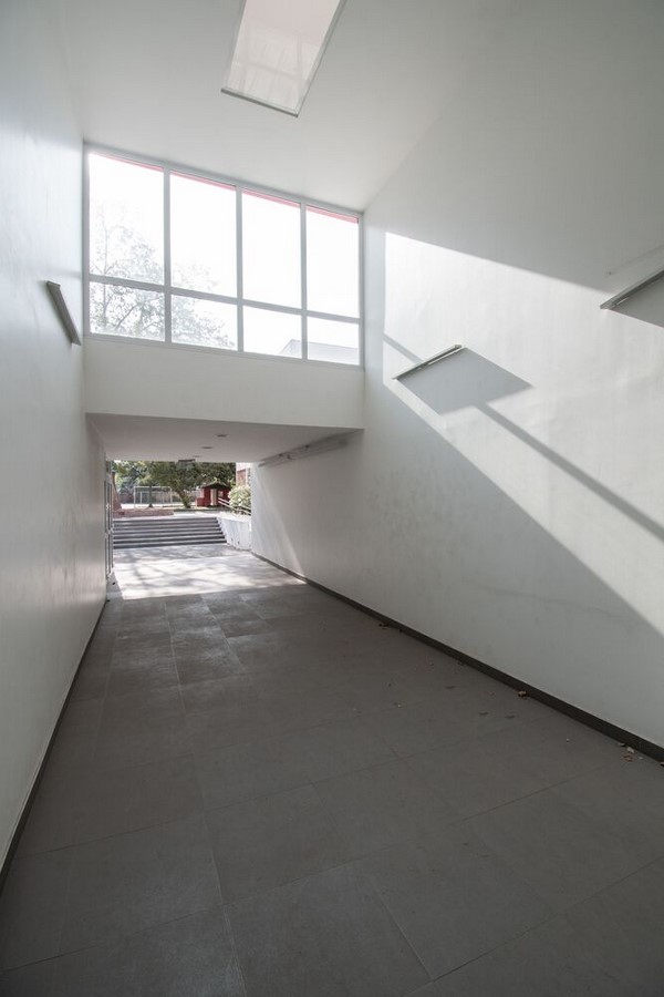 Redefining Spaces: Santiago's Swiss School Gymnasium-sheet3