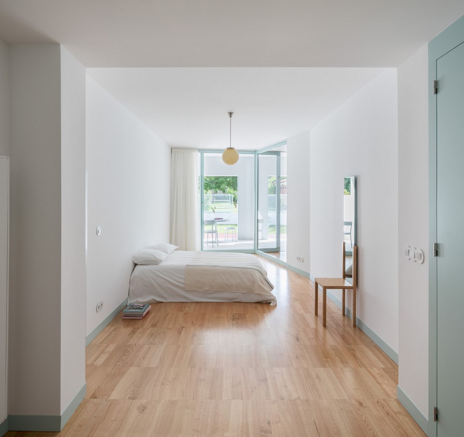 Revitalizing Unused Space: A Residential Renovation in Porto-sheet3